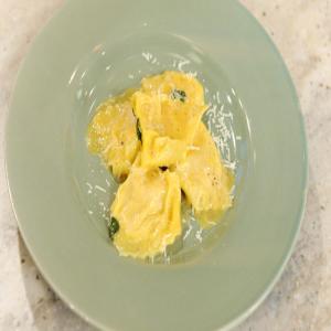 Pumpkin Cappellacci with Sage Brown Butter_image