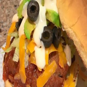 Sarah's Stewed Taco Burgers Recipe_image