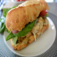 Chicken Sandwich with Crusty Bread_image