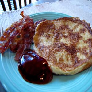 Eggy Crumpets With Bacon image