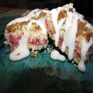 Strawberry Rhubarb Dessert Bars image