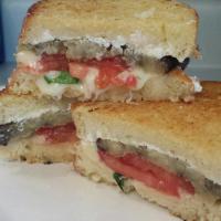 Grilled Cheese with Eggplant and Ricotta_image