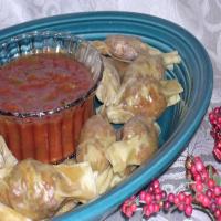 Ww 5 Points - Mexican Beef and Cheese Wontons With Salsa_image