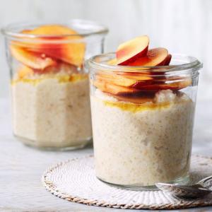 Cardamom & peach quinoa porridge image