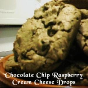 Chocolate Chip Raspberry Cream Cheese Drops_image