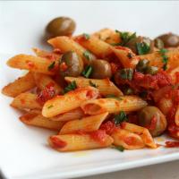 Gluten Free Penne with Puttanesca Sauce_image