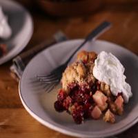 Sunny's Cranberry, Apple and Fig Streusel Tart_image