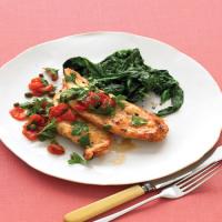 Sauteed Chicken with Tomato Relish and Spinach_image