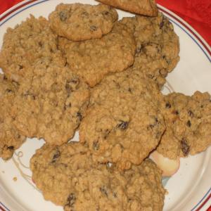 Classic Oatmeal Raisin Cookies Take 2_image