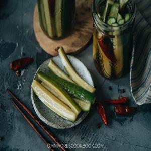 Chinese Pickled Cucumber (A Quick Pickle Recipe)_image