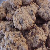 Ultimate Oatmeal Raisin Cookies_image