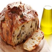 Olive and Cheese Loaf_image