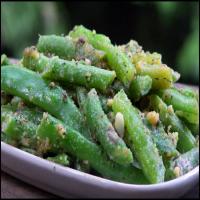 Green Beans with Tahini and Garlic image