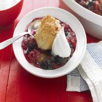 Easy Fruit Cobbler with Cinnamon_image