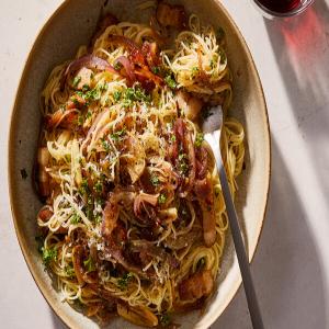 Bacon and Onion Pasta image