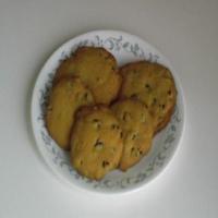 Tender & Crispy Chocolate Chip Cookies_image