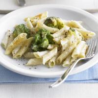 Cheesy broccoli pasta bake_image
