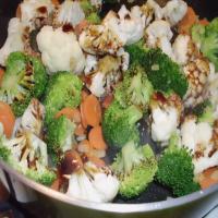Broccoli and Cauliflower Stir Fry image