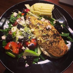 Balsamic Goat Cheese Stuffed Chicken Breasts_image