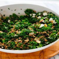 Farro and Kale Salad with Goat Cheese_image