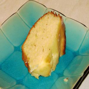 Lemon Cream Cake image