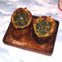 Roasted Acorn Squash With Spinach and Gruyere_image