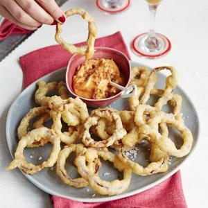 Ultimate onion rings with bacon mayo_image