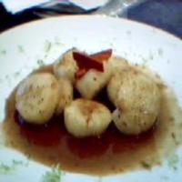 Seared Scallops with Asian Lime-chile Sauce_image