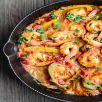 Mediterranean Shrimp Recipe with Bell Peppers_image