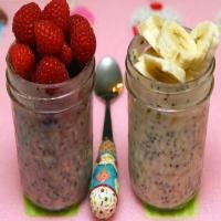 overnight oatmeal in mason jars image