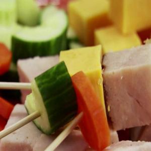 Kiddie Kabobs with Turkey, Tomatoes, Carrots and Cucumber_image