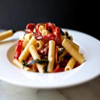 Pasta With Roasted Red Peppers and Goat Cheese image