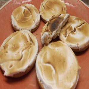 Marshmallowy Italian Meringue-Topped Cookies Recipe by Tasty_image