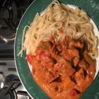Creamy chicken and tomato pasta sauce_image