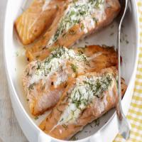 Baked Salmon with Creamy Dill Sauce_image