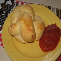 Pepperoni Soft Pretzels (Bread Machine)_image