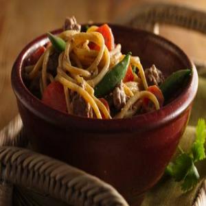 Thai Peanut Noodle and Beef Skillet_image