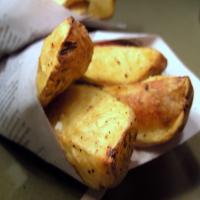 Easy Low Fat Oven Roasted Peppered Potato Wedges_image