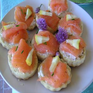 Salad Scones With Salmon_image