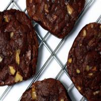 GIANT CHOCOLATE-TOFFEE COOKIES image