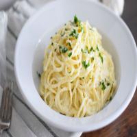 Creamy Four Cheese Pasta With Garlic_image