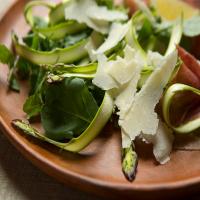 Shaved Asparagus With Arugula and Parmesan_image