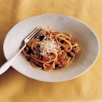 Spaghetti with Garden Vegetables (Spaghetti Dell'Ortolano)_image