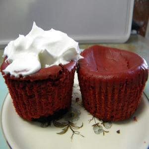Red Velvet Cheesecake Cupcakes_image