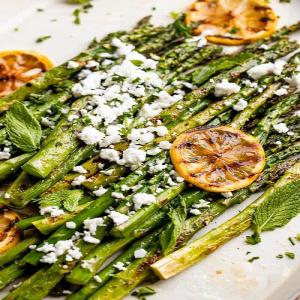 Grilled Asparagus with Lemon - How to Cook Asparagus on the Grill!_image