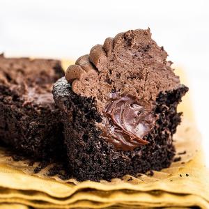 Chocolate Blackout Cupcakes_image
