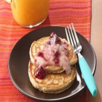 Pancakes with Yogurt Topping_image
