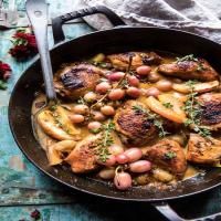 Autumn Chicken Escabeche with Roasted Apples and Grapes_image