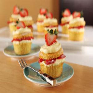 Stuffed Fresh Strawberry Cupcakes image