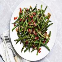 Green Beans with Warm Bacon Vinaigrette image